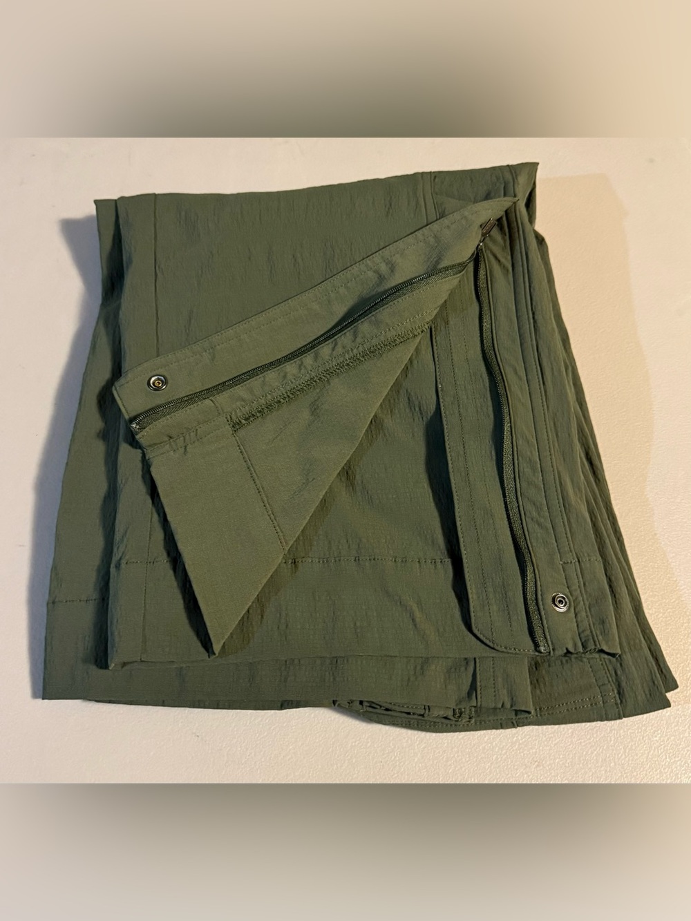 Athleta Olive Green Trekkie Parachute High Rise Elastic Waist Pants Zippered Hem - Picture 5 of 7